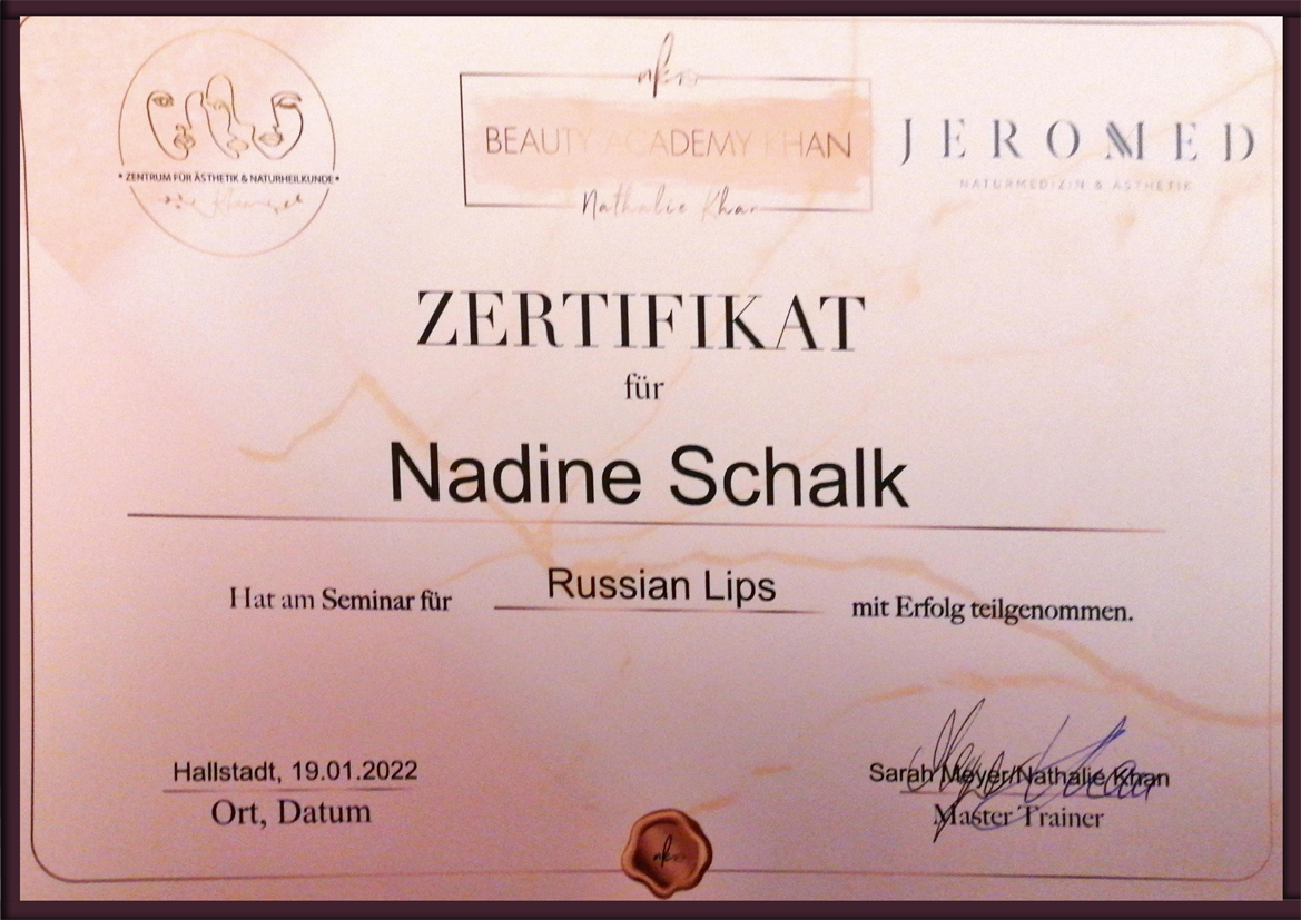 Zertifikat Russian Lips - volle schöne Lippen mit Russian Lips